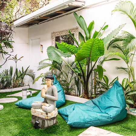 Renovated Mara Villa Double Six Beach Seminyak Buitenkant foto