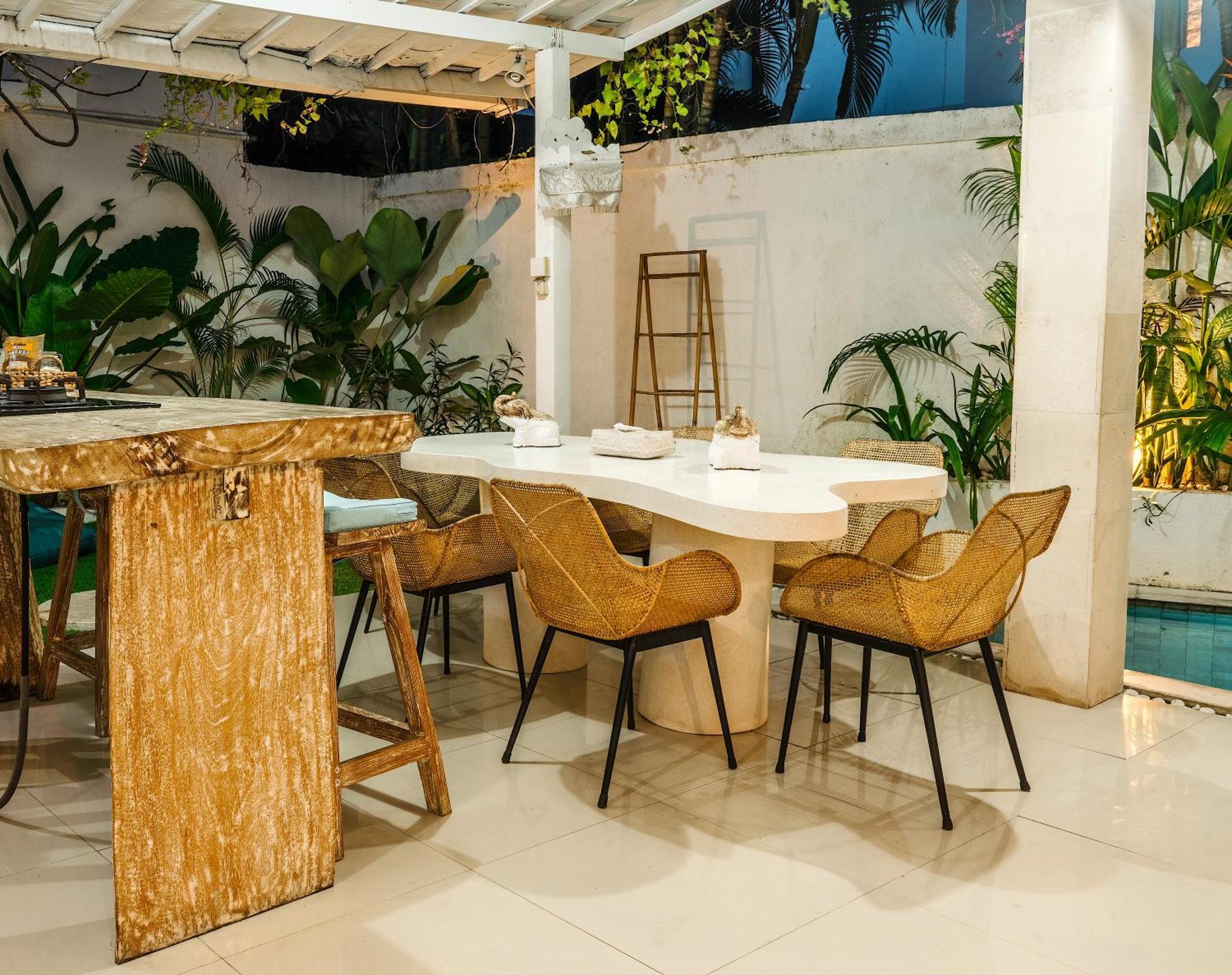 Renovated Mara Villa Double Six Beach Seminyak Buitenkant foto